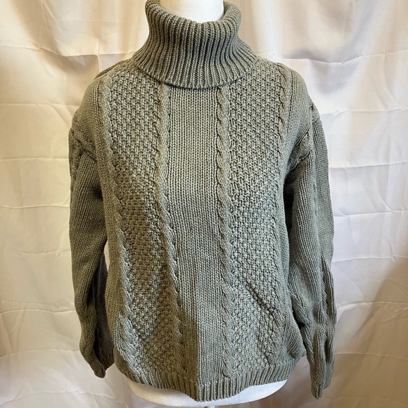 Scott Olive Green Turtleneck Sweater - Picture 1 of 8